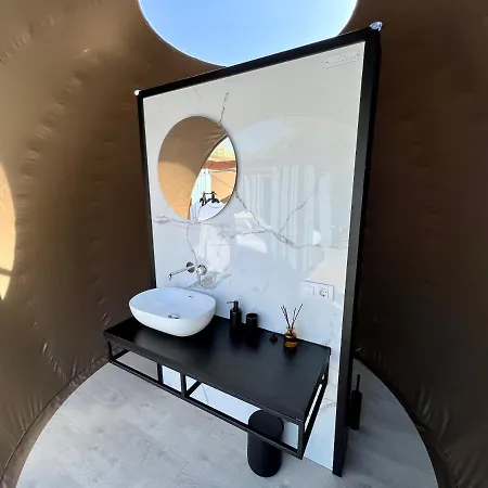 Sierra Salvada Bubbles Guest House Salmanton Exterior photo